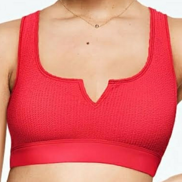 PINK Victoria's Secret Other - NWT Gym-To-Swim Notch Neck Textured Sports Bra